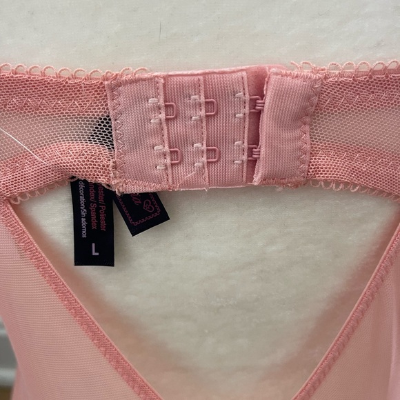 Secret Lace mesh keyhole teddy bodysuit - Picture 10 of 15